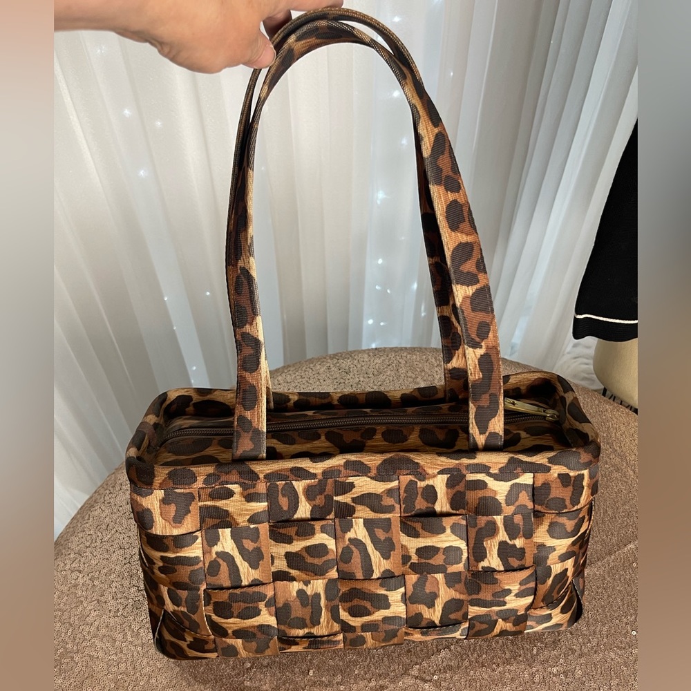 EUC HARVEY'S ORIGINAL SEATBELT BAG in Leopard Print-RARE HTF STYLE